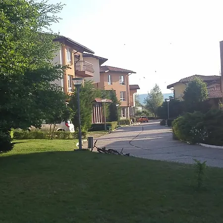 Black Sea Royal Apartment *